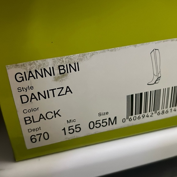 Gianni Bini Boots - Picture 15 of 16